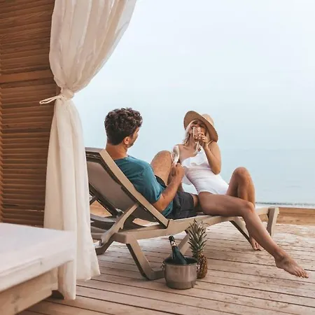 Thalassa Beach Pool Appartement Vokolidha